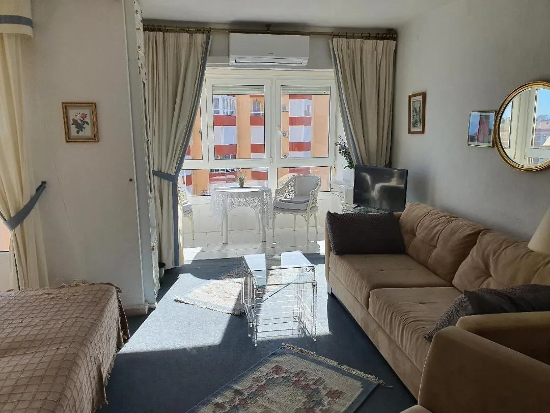 Luxury Studio Apartment 2 Night Minimum Stay Until June 31St!! Torrox